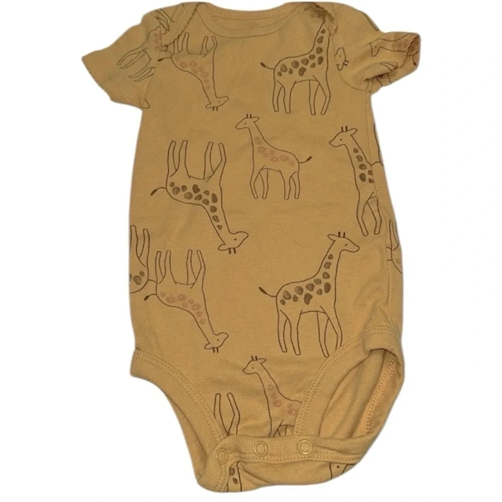 Carters Yellow Giraffe Print baby One Piece size 3-6 months